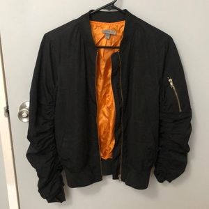 🌸 2/$25 Black Womens Bomber Jacket Small 🌸